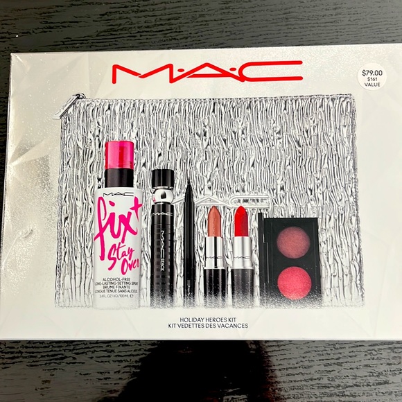 Holiday heroes kit. NIB.  Holiday pick🎁 - Picture 2 of 2